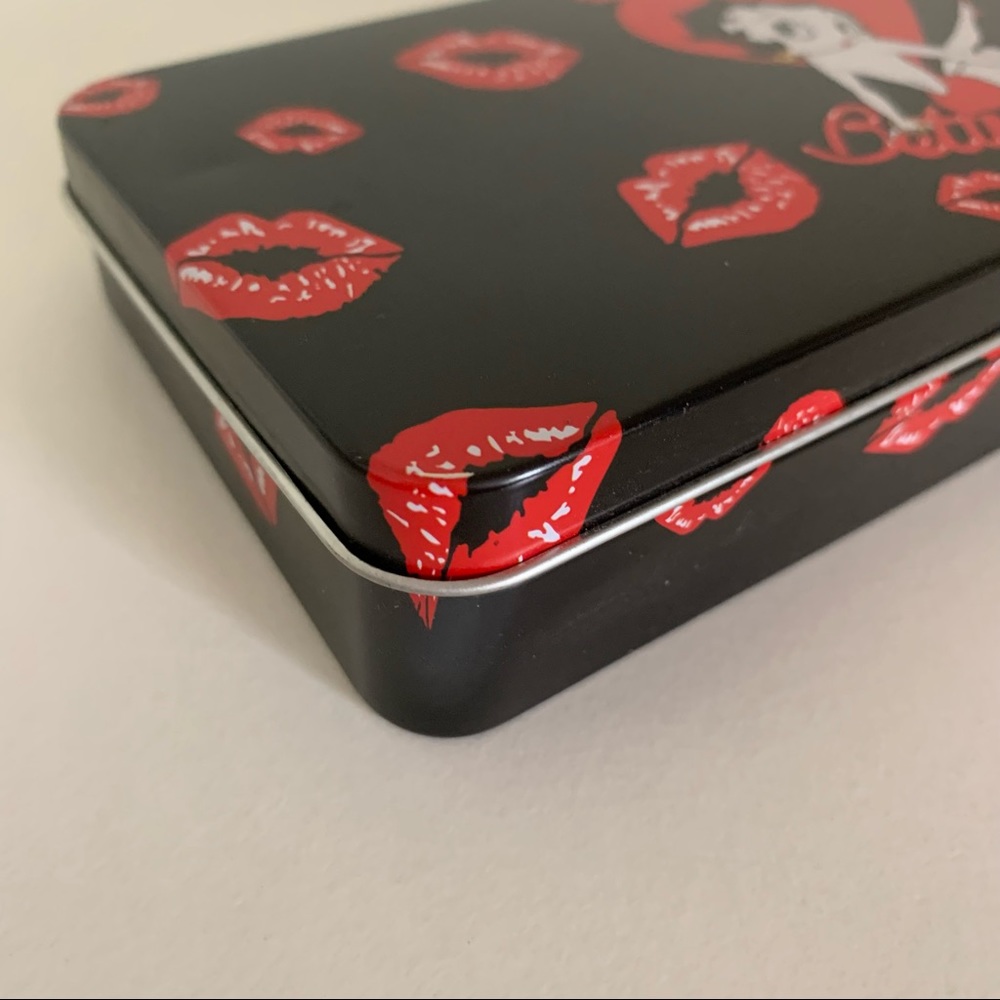 Y2k Betty Boop 2005 tin case - Picture 10 of 12